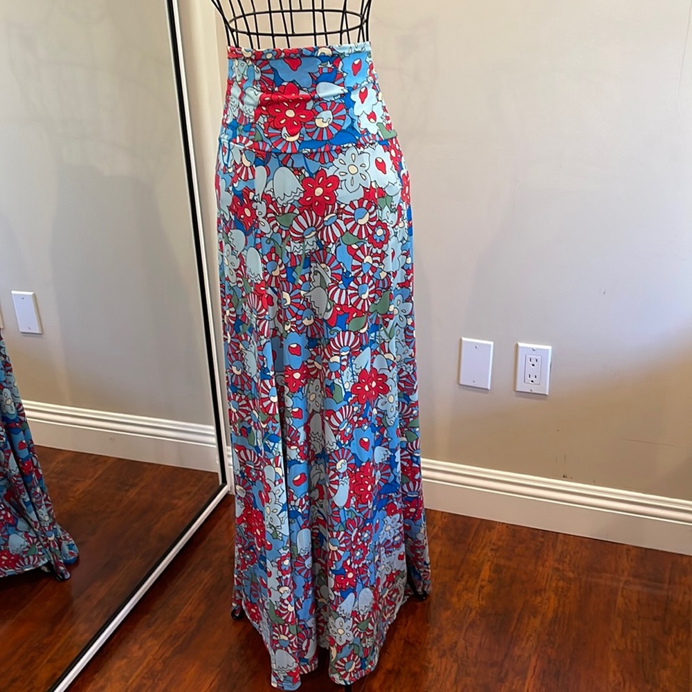 Lularoe Maxi skirt size 2XL. New with tags.